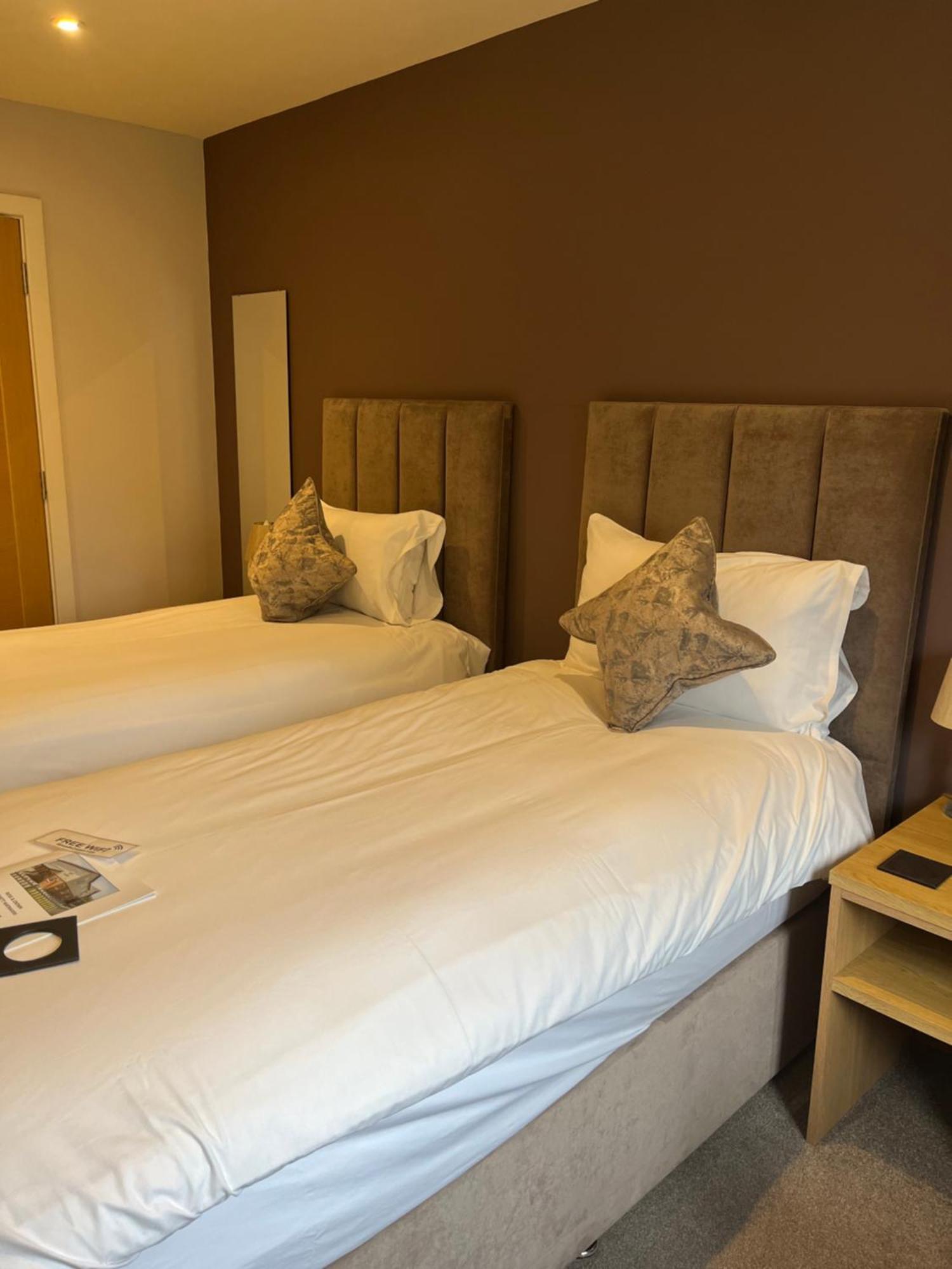 Hotel Rose And Crown Lytchett Matravers Exteriér fotografie